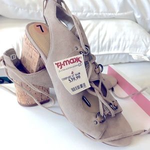 Lace up sandals 👡